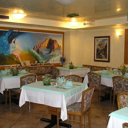 Alpino 3* أرابّا